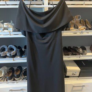 La femme Size 12, Black Gown